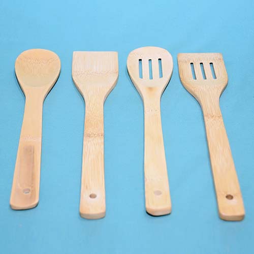 SPATULE EN BOIS LOT DE 4